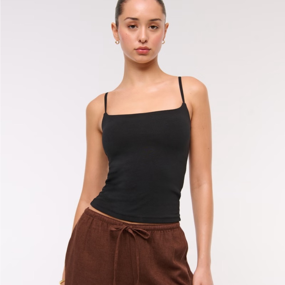 Bra-Free 90’s Cami